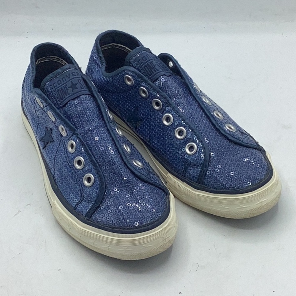 Converse All Star Blue Sequin low Top Sneaker tennis shoes size 8